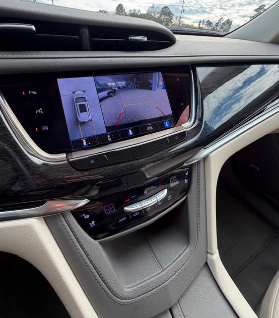 2022 Cadillac XT6 Premium Luxury