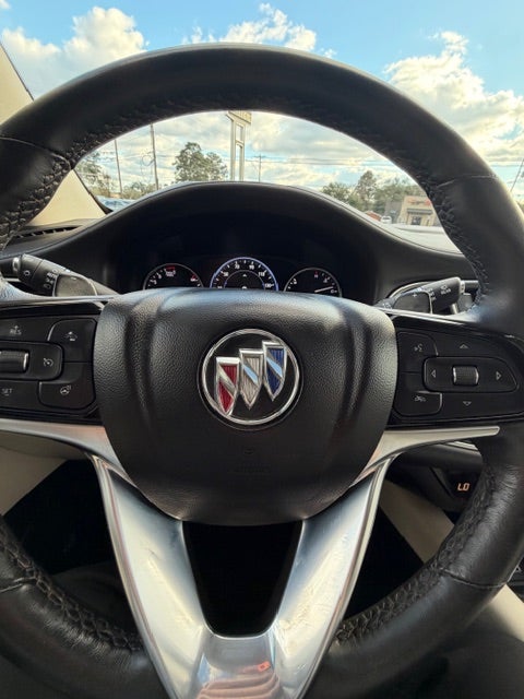 2023 Buick Enclave Premium