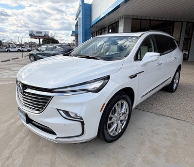 2023 Buick Enclave Premium