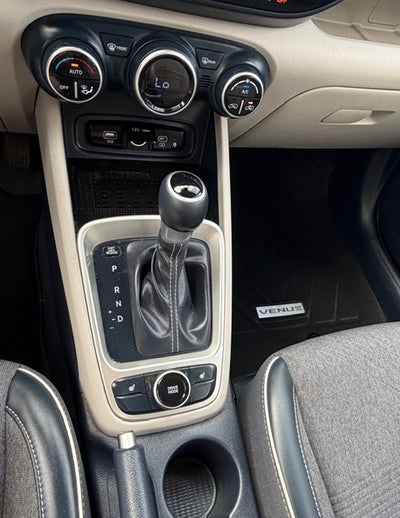 2024 Hyundai Venue Limited