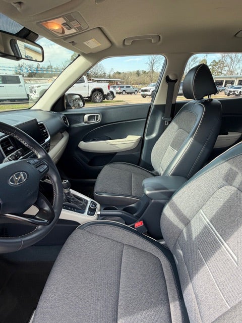2024 Hyundai Venue Limited