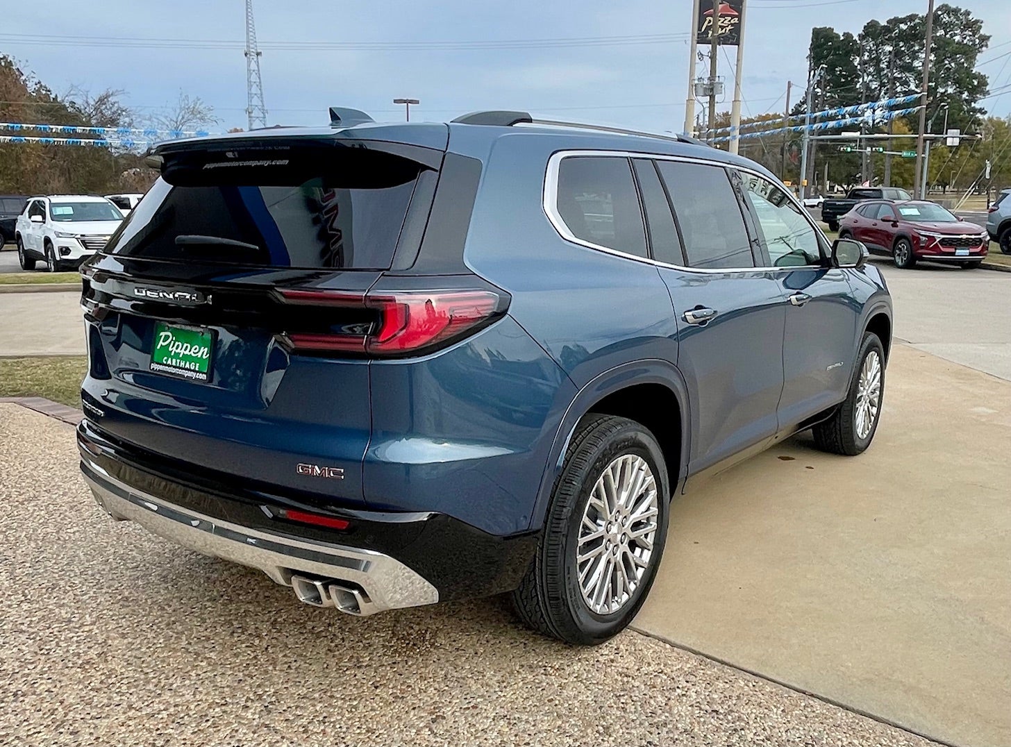 2026 GMC Acadia Denali