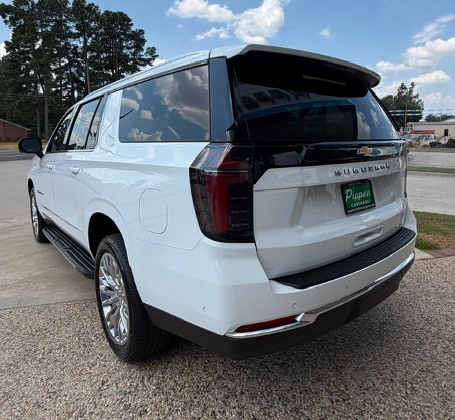 2025 Chevrolet Suburban LT