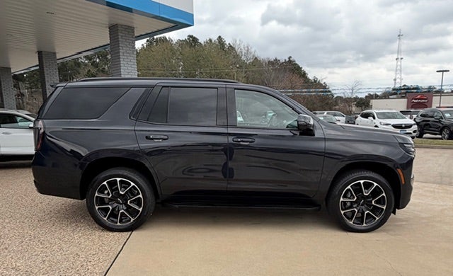 2025 Chevrolet Tahoe RST