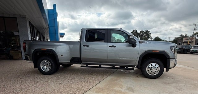 2026 GMC Sierra 3500 HD Pro DRW