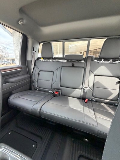 2026 GMC Sierra 3500 HD Denali DRW