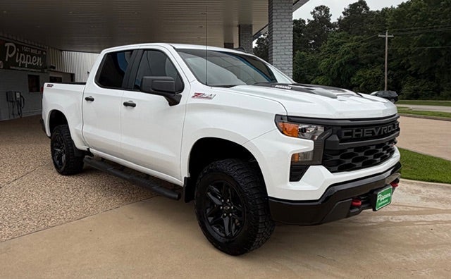 2024 Chevrolet Silverado 1500 Custom Trail Boss