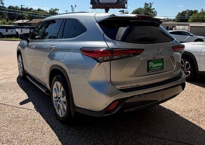 2022 Toyota Highlander Limited